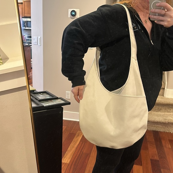 Coach white leather sling hobo - traded with a “friend”  (Style Number 27925) - Picture 5 of 16
